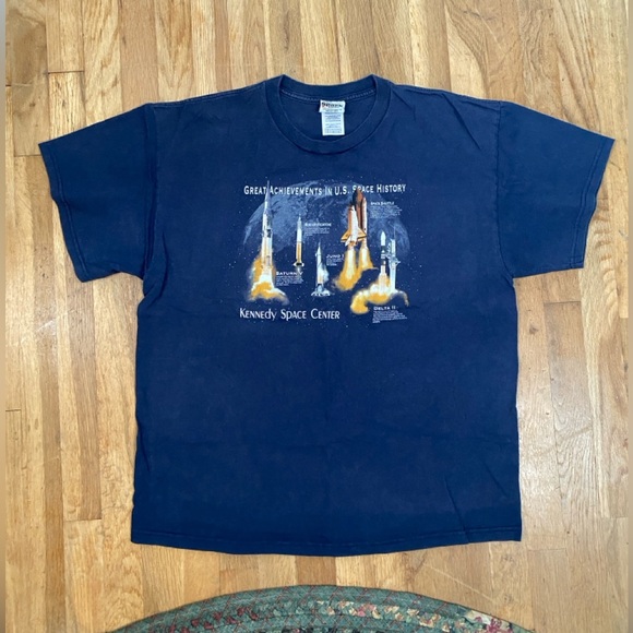 Kennedy Space Center Rockets T-Shirt Navy Blue Size XL - Picture 5 of 5